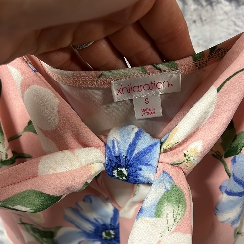 xhilaration pink floral mini dress | front Knott tie | size Small - Picture 6 of 7
